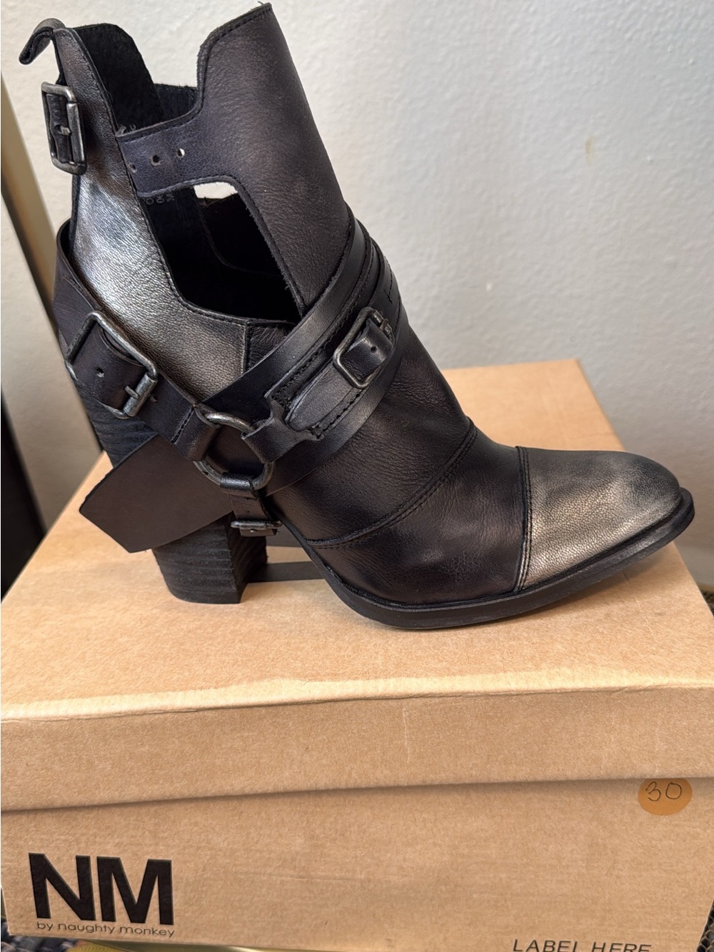 Naughty monkey Women's Brown Leather Cutout Buckle Booties